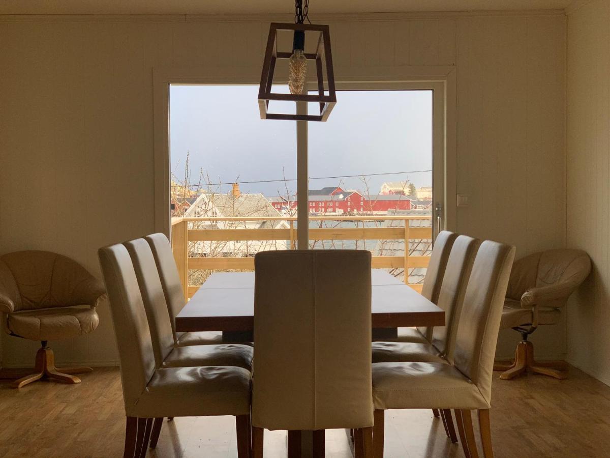 Apartments Reine Lofoten エクステリア 写真