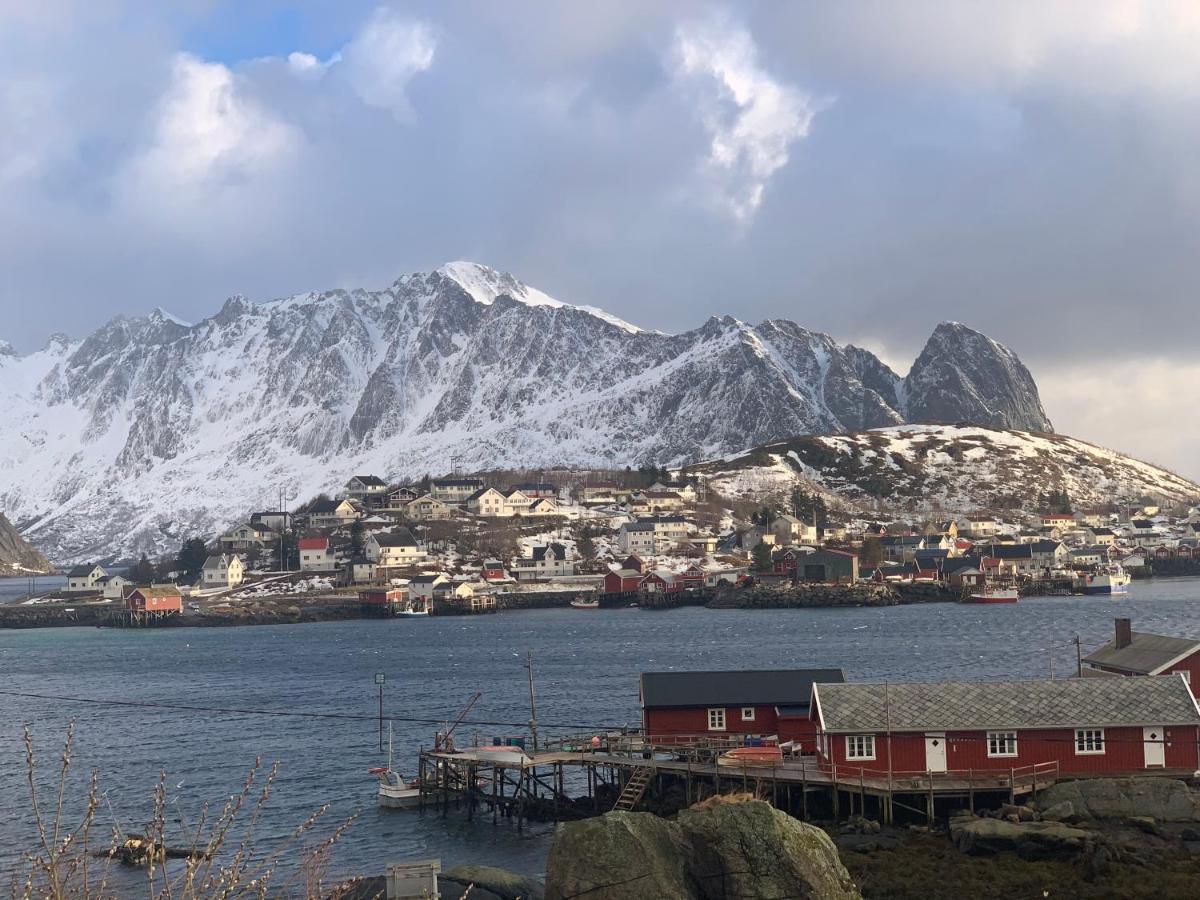 Apartments Reine Lofoten エクステリア 写真