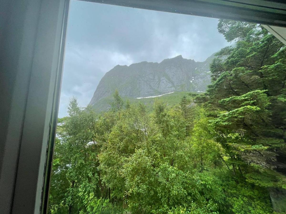 Apartments Reine Lofoten エクステリア 写真